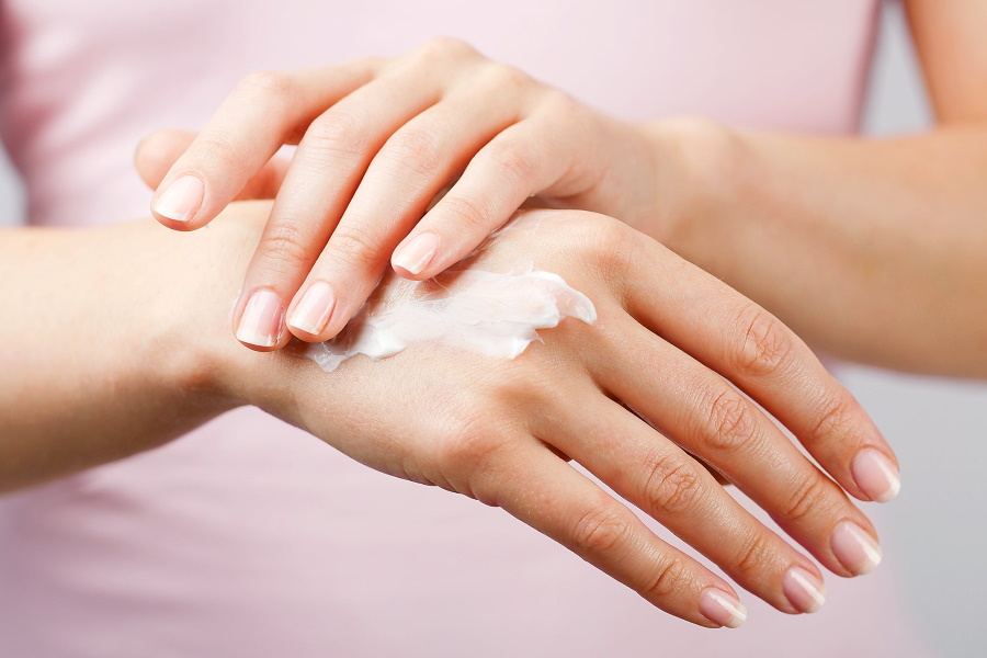 Qual’è la miglior crema mani naturale? Scopriamolo insieme!