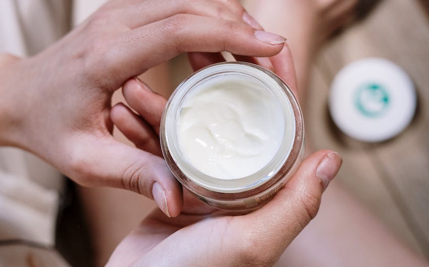 Skin care routine estiva BIO: ecco quali prodotti scegliere